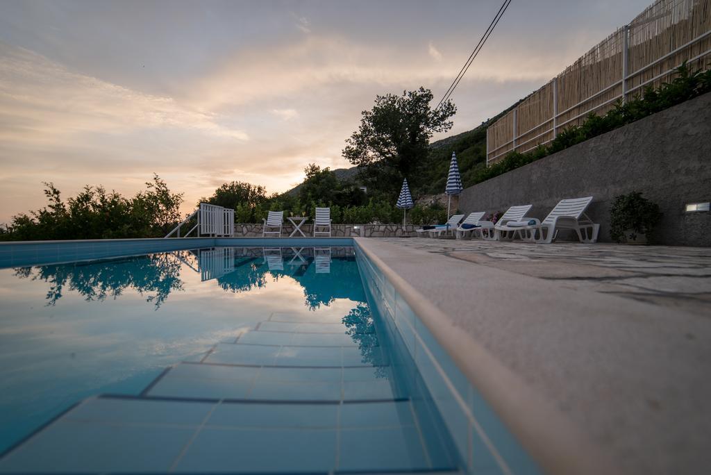 Olive Garden Apartments Čilipi Eksteriør bilde